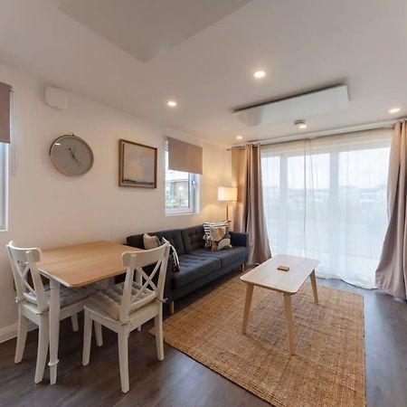 Contemporary 1 Bedroom Apartment In Ashford Ashford  Kültér fotó
