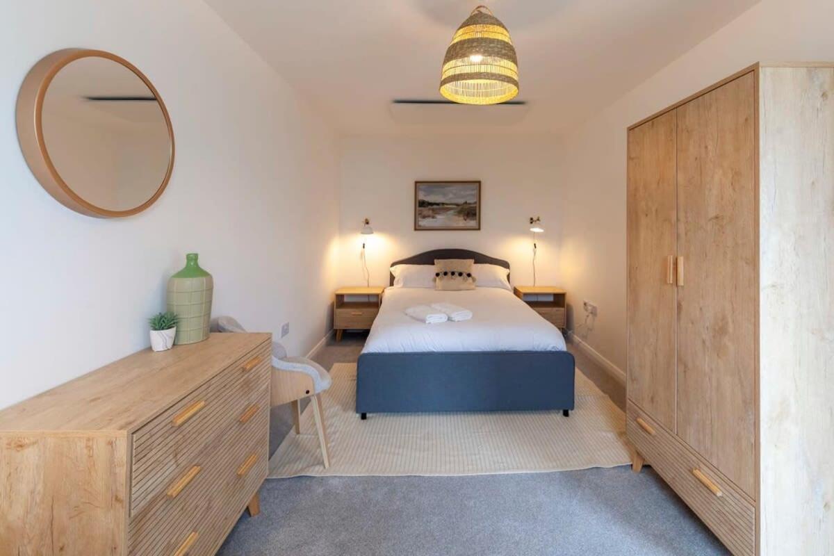 Contemporary 1 Bedroom Apartment In Ashford Ashford  Kültér fotó